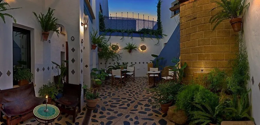 Hostal Casa Alborada Conil De La Frontera Spain