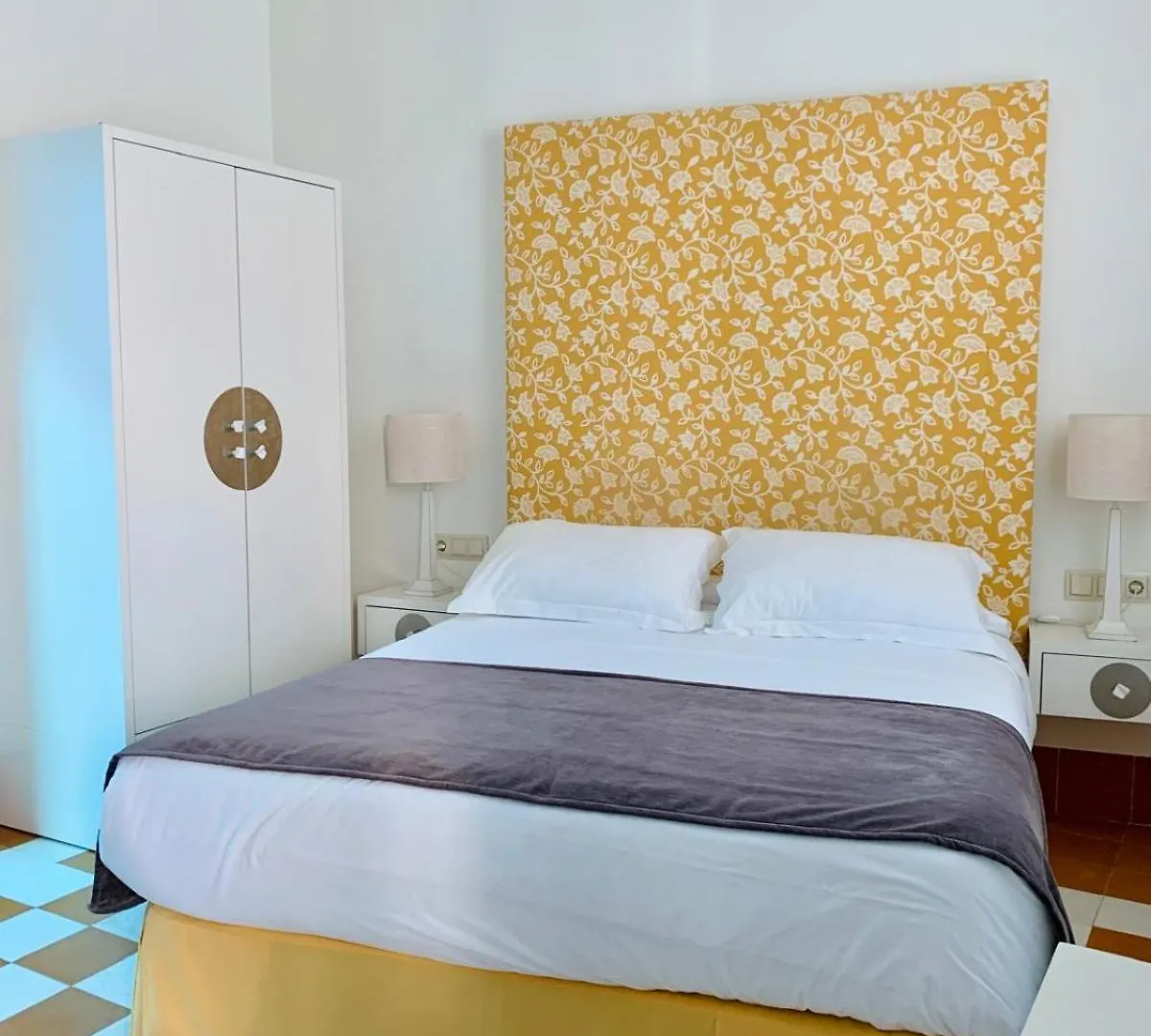 Hostal Casa Alborada كونيل ذي لا فرونتيرا إسبانيا