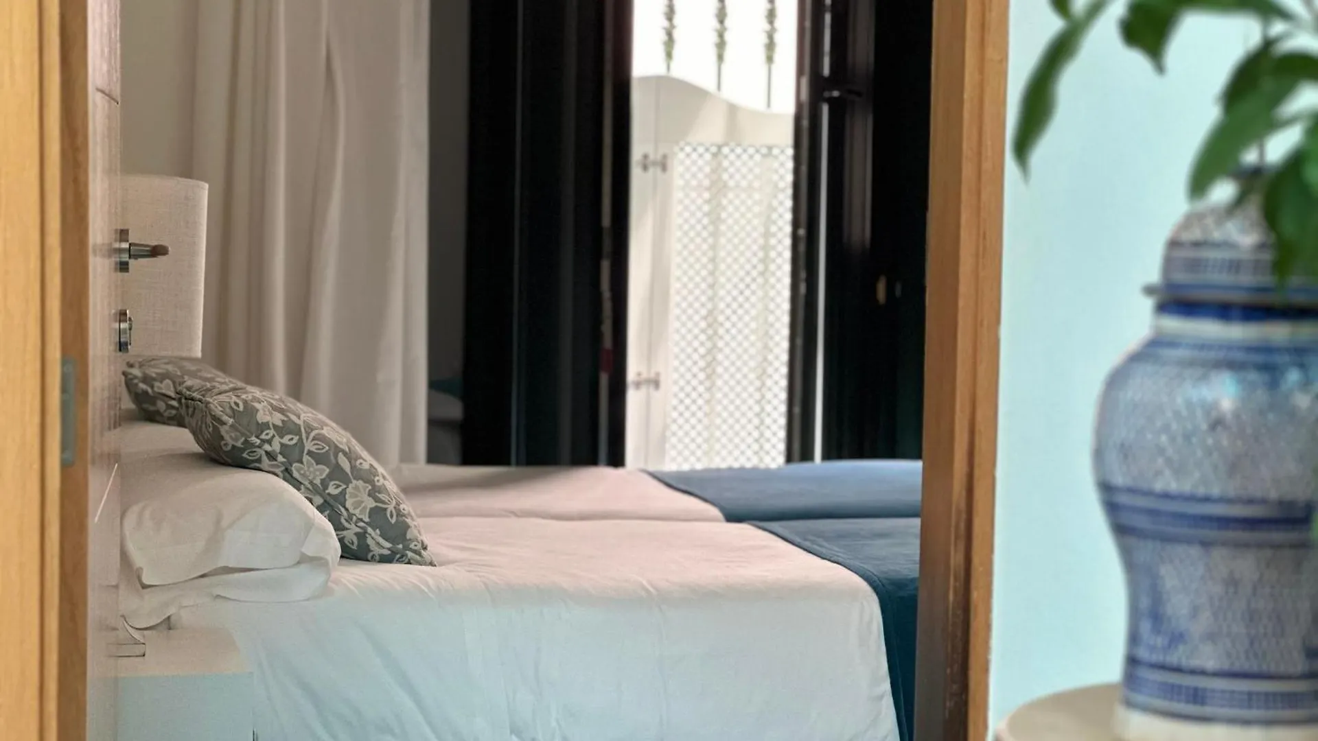 Hostal Casa Alborada كونيل ذي لا فرونتيرا بيت ضيافة